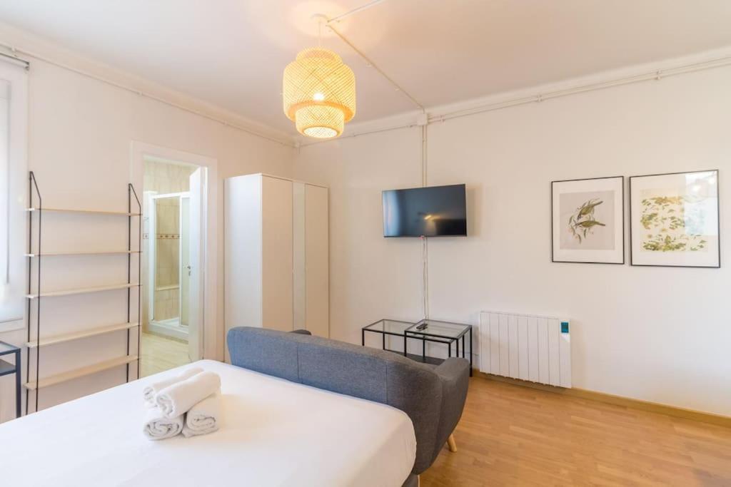 Bebarceloner Sant Andreu Apartments - Studio Exteriör bild